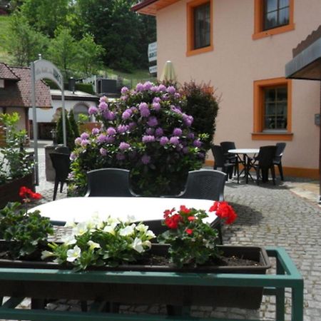 Hotel Hirsch Seebach Kültér fotó